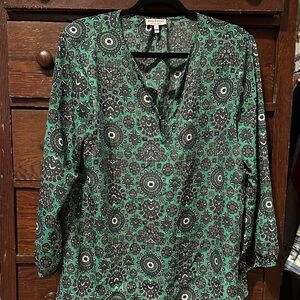 vintage Juicy Couture Green and Black Patterned Blouse euc size 12